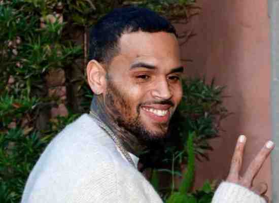 Chris Brown – TRANSPARENCY